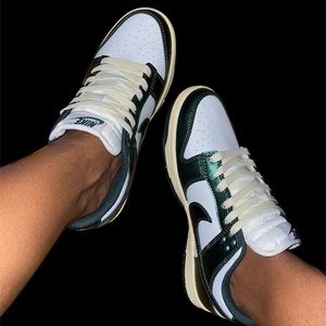 COPY - Dunk low vintage green